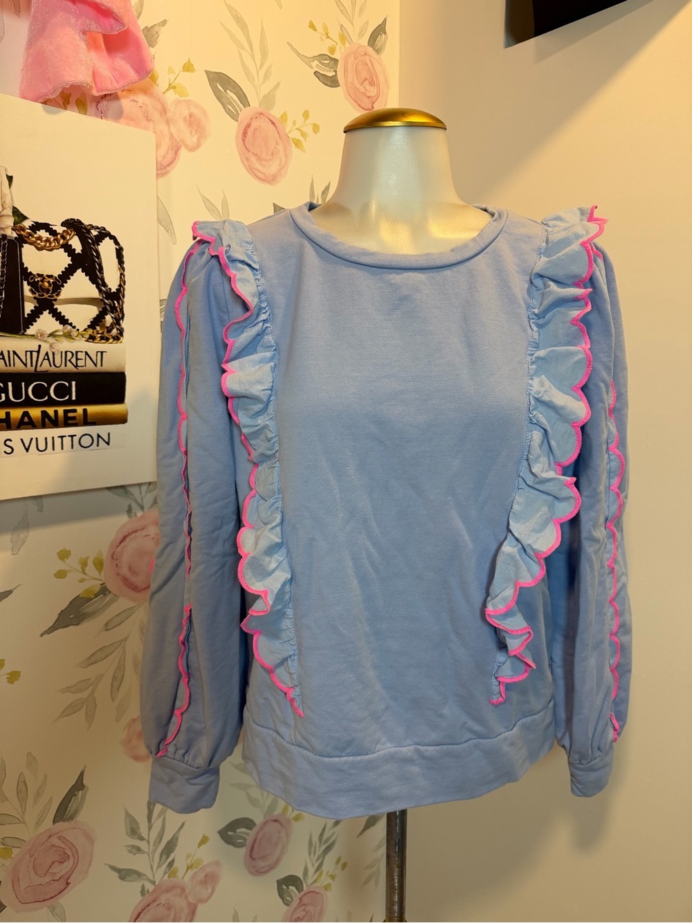 Lilly Pulitzer Suzy Scalloped Scoop Neck Sweater